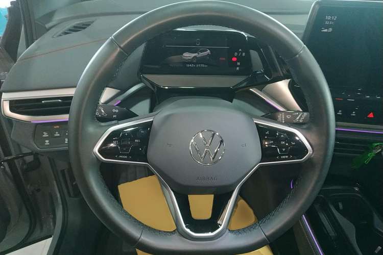 Used Volkswagen ID.4 CROZZ 2021 High-Performance PRIME Early-Bird Edition Steering Wheel