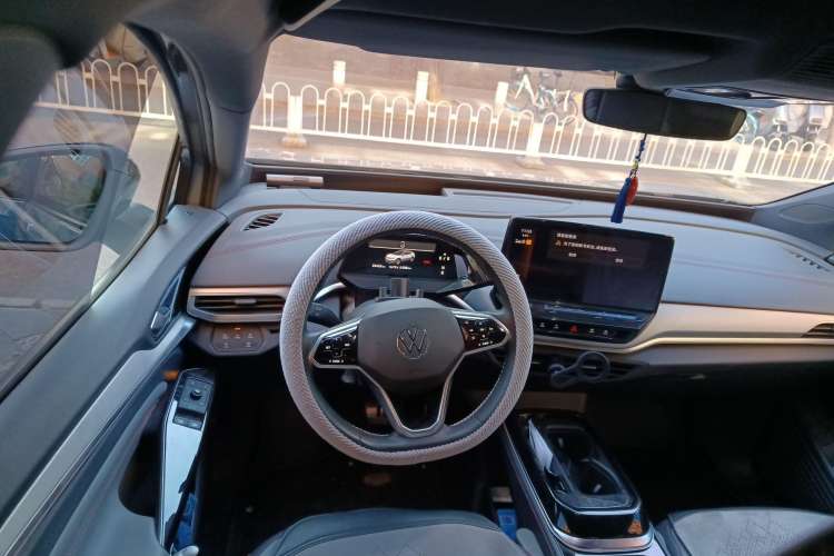 Used Volkswagen ID.4 CROZZ 2021 High-Performance PRIME Four-Wheel Drive Version Steering Wheel