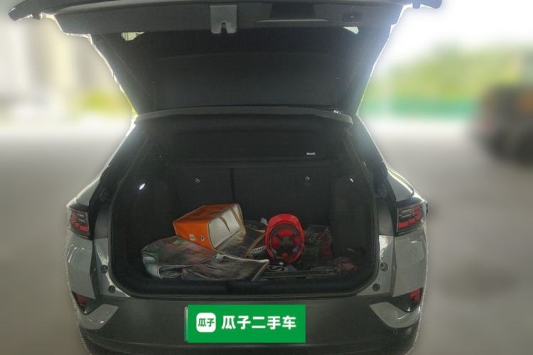 Used Volkswagen ID.4 CROZZ 2021 Long-Range PRO Two-Wheel Drive Version Trunk