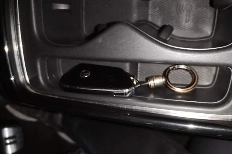 Used Volkswagen ID.4 CROZZ 2021 Long-Range PRO Two-Wheel Drive Version Vehicle Key