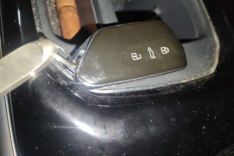 Used Volkswagen ID.4 CROZZ 2021 Long-Range PRO Two-Wheel Drive Version Vehicle Key