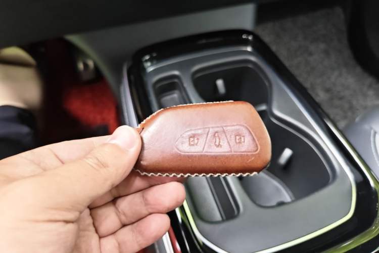 Used Volkswagen ID.4 CROZZ 2021 Long-Range PRO Two-Wheel Drive Version Vehicle Key