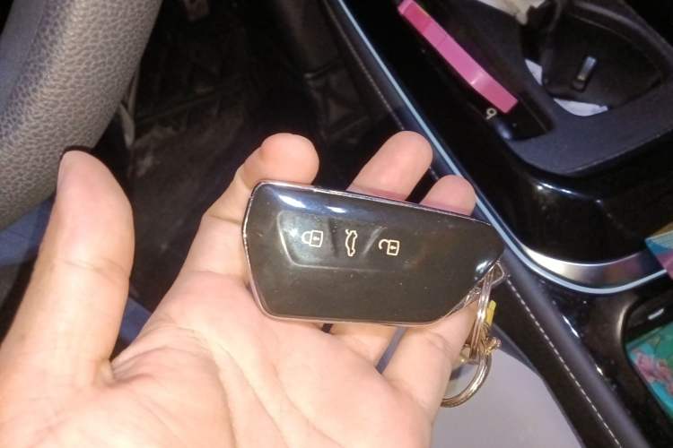 Used Volkswagen ID.4 CROZZ 2021 Long-Range PURE+ Two-Wheel Drive Version Vehicle Key
