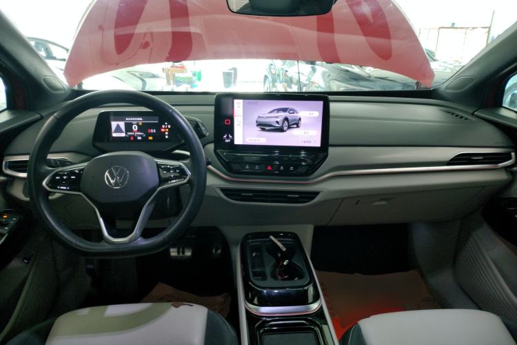 Used Volkswagen ID.4 CROZZ 2021 Long-Range PRO Two-Wheel Drive Version Center Console