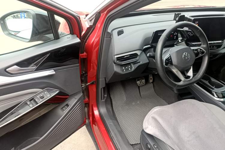 Used Volkswagen ID.4 CROZZ 2021 Long-Range PRO Two-Wheel Drive Version Driver Seat