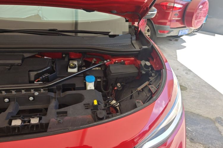 Used Volkswagen ID.4 CROZZ 2021 Long-Range PRO Two-Wheel Drive Version Engine Bay Left