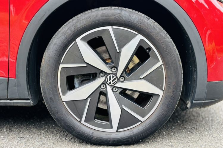 Used Volkswagen ID.4 CROZZ 2021 Long-Range PRO Two-Wheel Drive Version Exterior 3