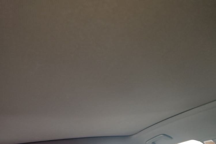 Used Volkswagen ID.4 CROZZ 2021 Long-Range PRO Two-Wheel Drive Version Headliner