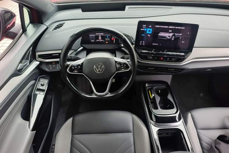 Used Volkswagen ID.4 CROZZ 2021 Long-Range PRO Two-Wheel Drive Version Steering Wheel