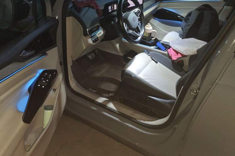 Used Volkswagen ID.4 CROZZ 2021 Long-Range Lite PRO Two-Wheel Drive Version Driver Seat