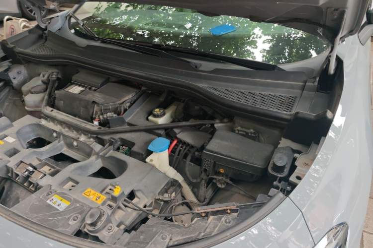 Used Volkswagen ID.4 CROZZ 2021 Long-Range PURE+ Two-Wheel Drive Version Engine Bay Left