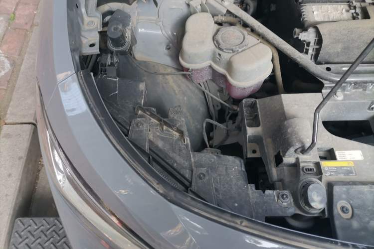Used Volkswagen ID.4 CROZZ 2021 Long-Range PURE+ Two-Wheel Drive Version Engine Bay Right