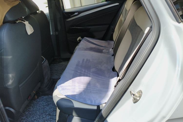 Used Volkswagen ID.4 CROZZ 2021 Long-Range PURE+ Two-Wheel Drive Version Left Rear Seat