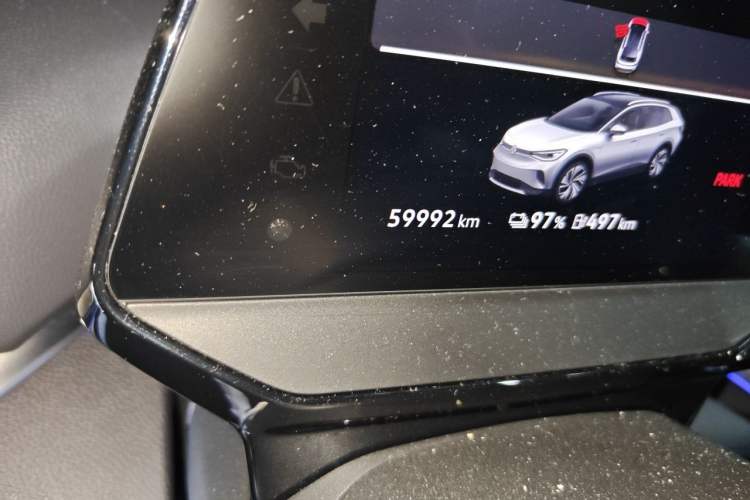 Used Volkswagen ID.4 CROZZ 2021 Long-Range Lite PRO Two-Wheel Drive Version Odometer Close Up