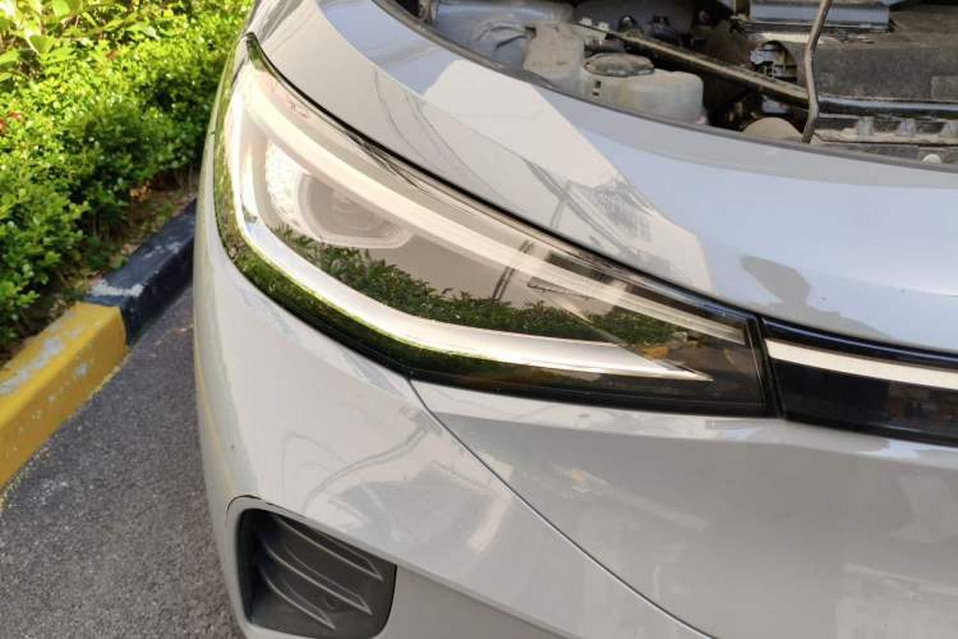 Used Volkswagen ID.4 CROZZ 2021 Long-Range PURE+ Two-Wheel Drive Version Right Front Headlight