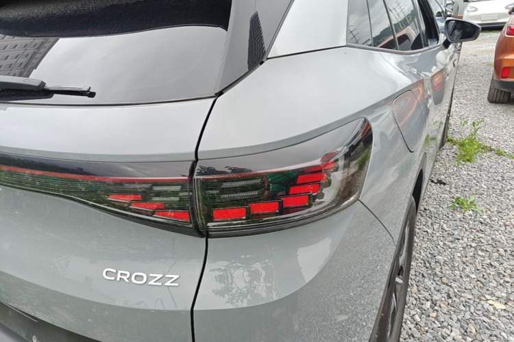Used Volkswagen ID.4 CROZZ 2021 Long-Range PURE+ Two-Wheel Drive Version Right Rear Taillight