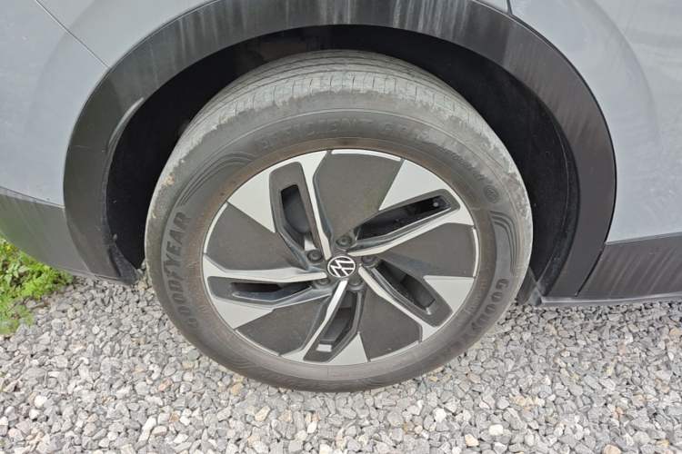 Used Volkswagen ID.4 CROZZ 2021 Long-Range PURE+ Two-Wheel Drive Version Right Rear Wheel Hub