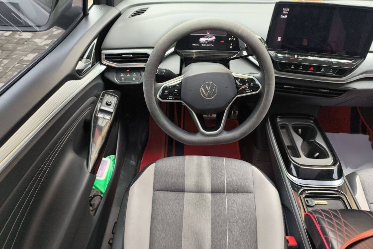 Used Volkswagen ID.4 CROZZ 2021 Long-Range PURE+ Two-Wheel Drive Version Steering Wheel