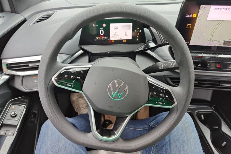 Used Volkswagen ID.4 CROZZ 2021 Long-Range PURE+ Two-Wheel Drive Version Steering Wheel
