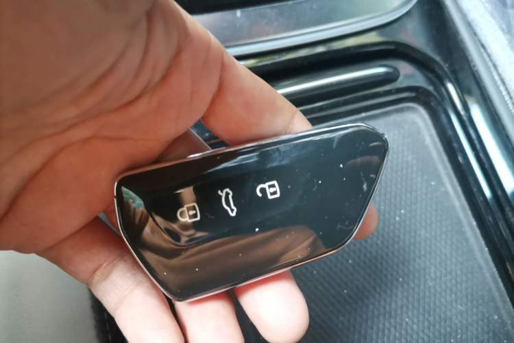 Used Volkswagen ID.4 CROZZ 2021 Long-Range PURE+ Two-Wheel Drive Version Vehicle Key