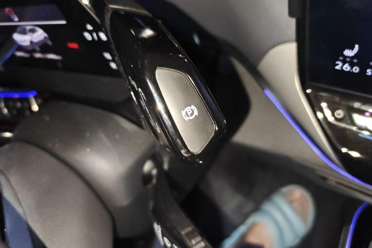 Used Volkswagen ID.4 CROZZ 2021 Long-Range Lite PRO Two-Wheel Drive Version Vehicle Key
