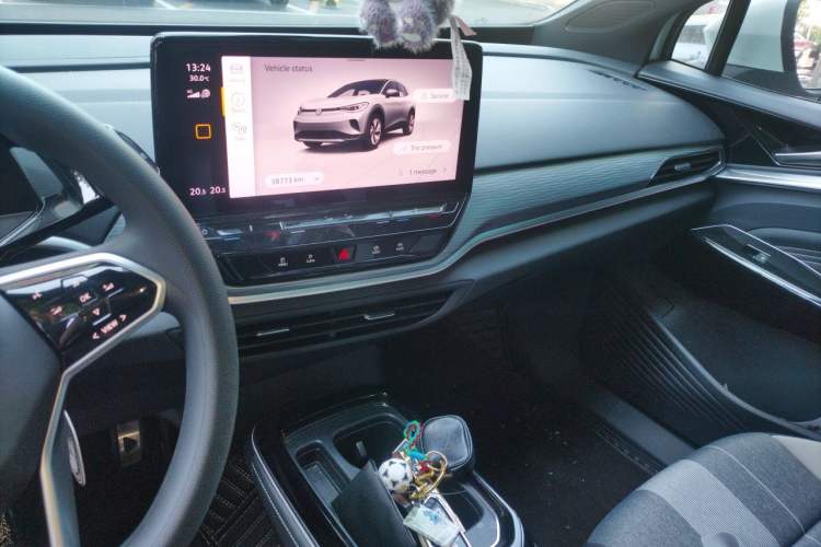 Used Volkswagen ID.4 CROZZ 2021 Long-Range PURE+ Two-Wheel Drive Version Audio And AC Panel