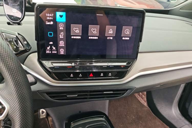 Used Volkswagen ID.4 CROZZ 2021 Long-Range Lite PRO Two-Wheel Drive Version Audio And AC Panel