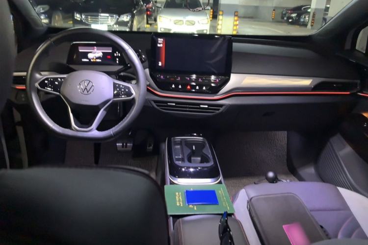Used Volkswagen ID.4 CROZZ 2021 High-Performance PRIME Four-Wheel Drive Version Center Console