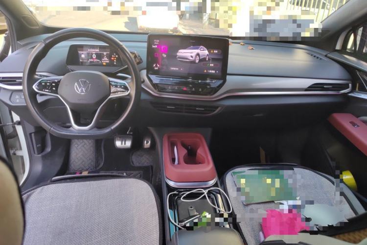 Used Volkswagen ID.4 CROZZ 2021 Long-Range PRO Two-Wheel Drive Version Center Console