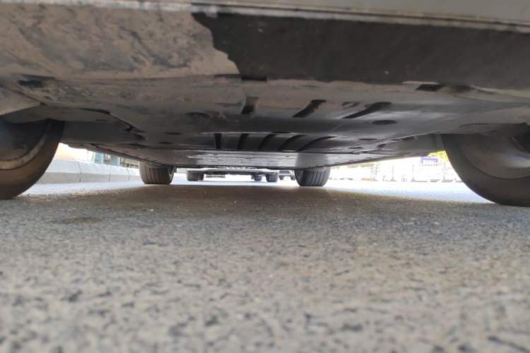 Used Volkswagen ID.4 CROZZ 2021 Long-Range PRO Two-Wheel Drive Version Chassis Front