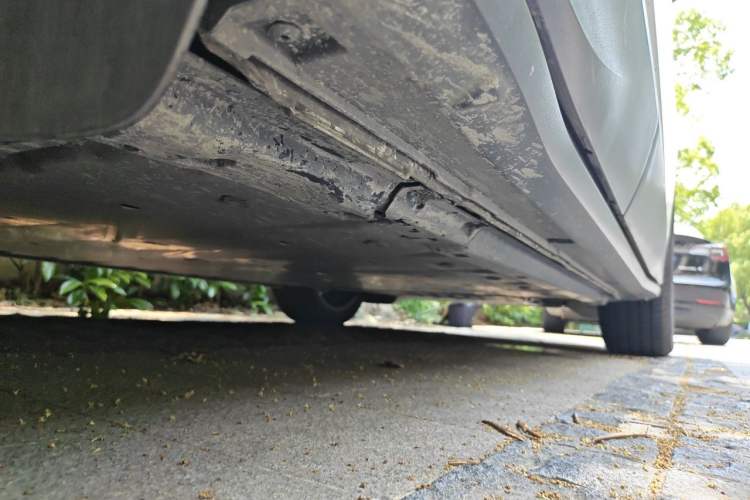 Used Volkswagen ID.4 CROZZ 2021 Yeyue First-Edition Two-Wheel-Drive Version Chassis Rear Right