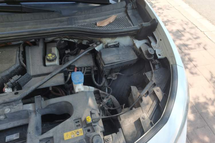 Used Volkswagen ID.4 CROZZ 2021 Long-Range PURE+ Two-Wheel Drive Version Engine Bay Left