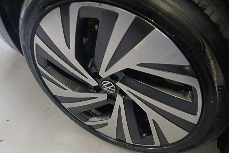 Used Volkswagen ID.4 CROZZ 2021 High-Performance PRIME Early-Bird Edition Exterior 6