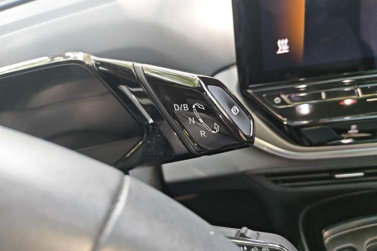Used Volkswagen ID.4 CROZZ 2021 Yeyue First-Edition Two-Wheel-Drive Version Gear Lever