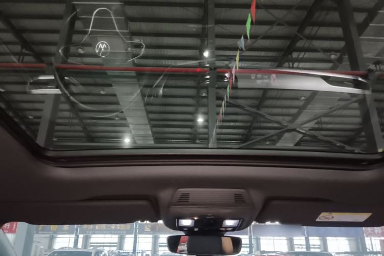 Used Volkswagen ID.4 CROZZ 2021 Long-Range Lite PRO Two-Wheel Drive Version Headliner