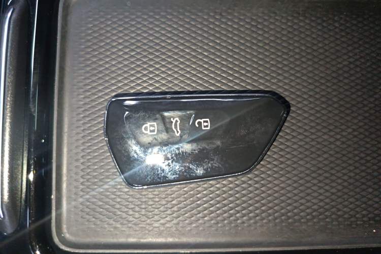 Used Volkswagen ID.4 CROZZ 2021 High-Performance PRIME Early-Bird Edition Interior 1