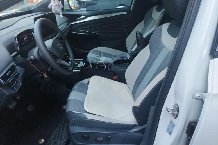 Used Volkswagen ID.4 CROZZ 2021 Long-Range PURE+ Two-Wheel Drive Version Left Front Seat