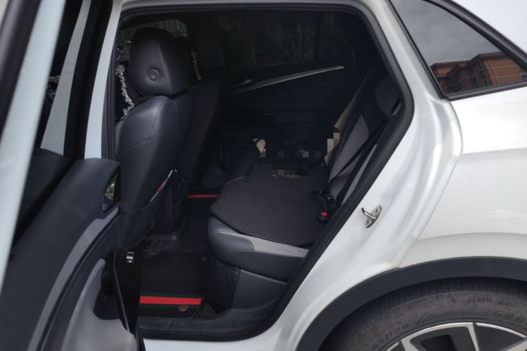 Used Volkswagen ID.4 CROZZ 2021 Long-Range PRO Two-Wheel Drive Version Left Rear Seat