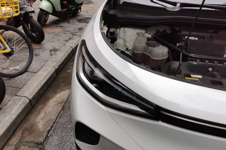 Used Volkswagen ID.4 CROZZ 2021 Yeyue First-Edition Two-Wheel-Drive Version Right Front Headlight