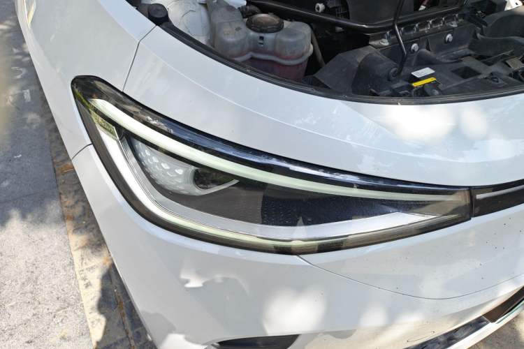 Used Volkswagen ID.4 CROZZ 2021 Yeyue First-Edition Two-Wheel-Drive Version Right Front Headlight