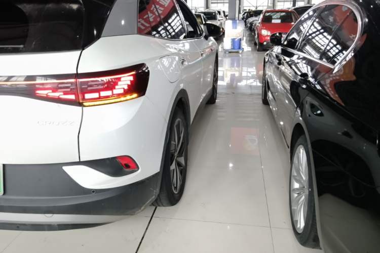 Used Volkswagen ID.4 CROZZ 2021 Long-Range Lite PRO Two-Wheel Drive Version Right Rear Taillight