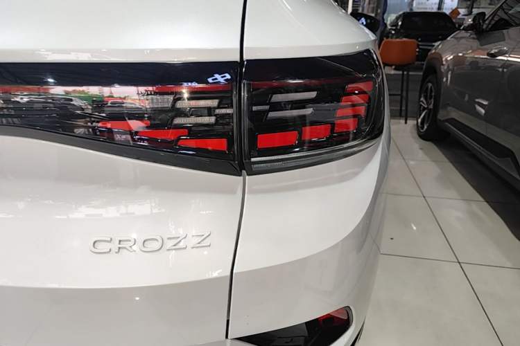 Used Volkswagen ID.4 CROZZ 2021 Long-Range PURE+ Two-Wheel Drive Version Right Rear Taillight