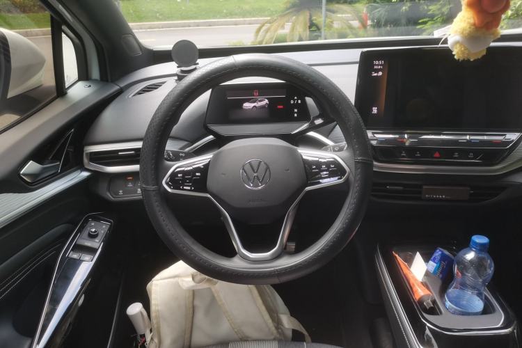 Used Volkswagen ID.4 CROZZ 2021 Long-Range PURE+ Two-Wheel Drive Version Steering Wheel