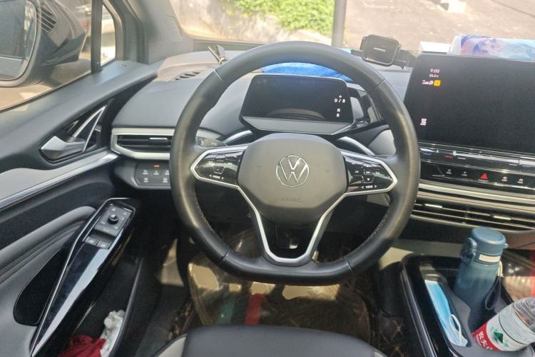 Used Volkswagen ID.4 CROZZ 2021 Long-Range PRO Two-Wheel Drive Version Steering Wheel