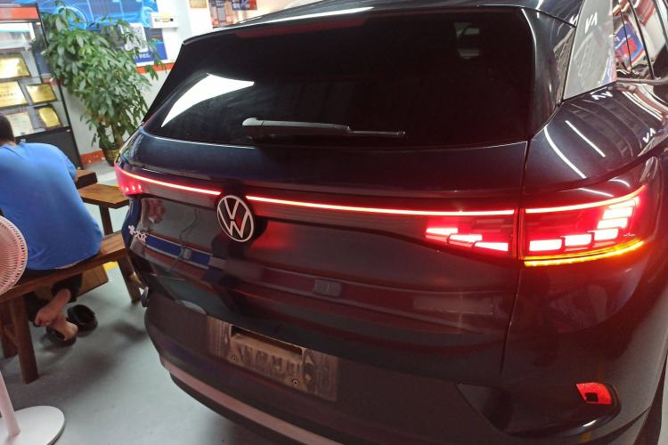 Used Volkswagen ID.4 CROZZ 2022 Long-Range PURE+ Edition Exterior 4