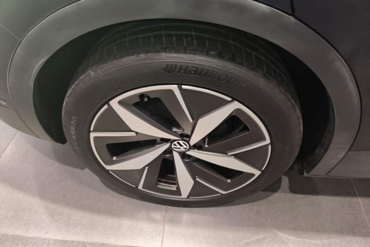 Used Volkswagen ID.4 CROZZ 2022 Long-Range PURE+ Edition Exterior 5