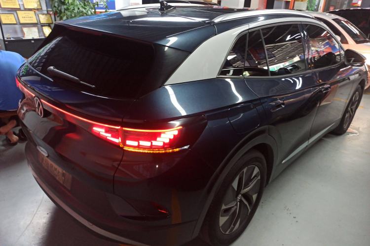 Used Volkswagen ID.4 CROZZ 2022 Long-Range PURE+ Edition Exterior 5