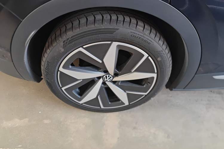Used Volkswagen ID.4 CROZZ 2022 Long-Range Lite PRO Edition Exterior 8