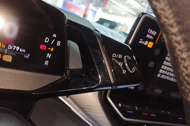 Used Volkswagen ID.4 CROZZ 2022 Long-Range PURE+ Edition Gear Lever