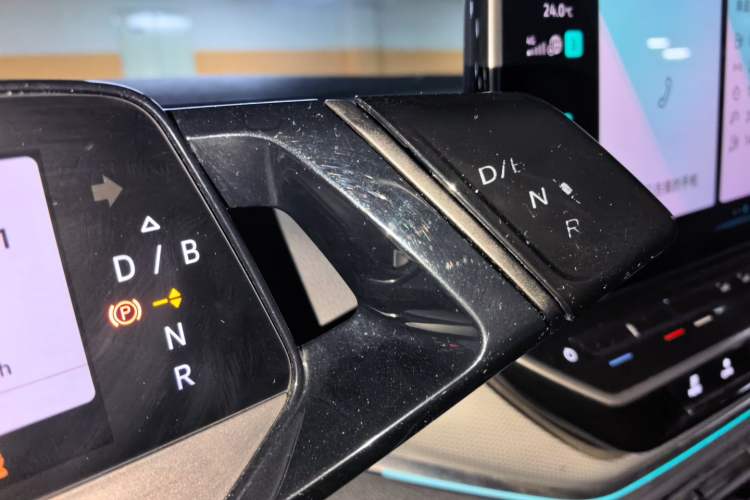 Used Volkswagen ID.4 CROZZ 2022 Long-Range Lite PRO Edition Gear Lever